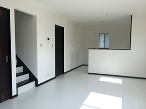 白を基調としたリビング