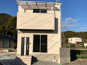 ［戸建］デタッチドハウス鷹ノ子